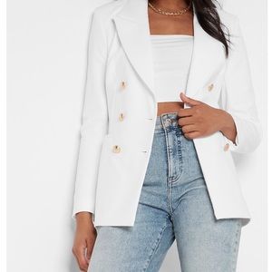 White double breasted blazer